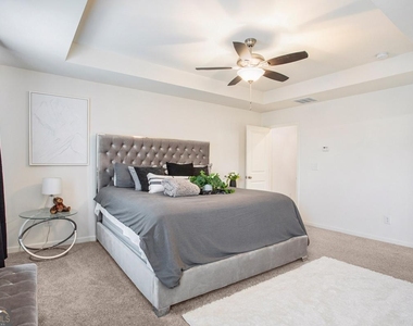 2414 Fitts Drive - Photo Thumbnail 16