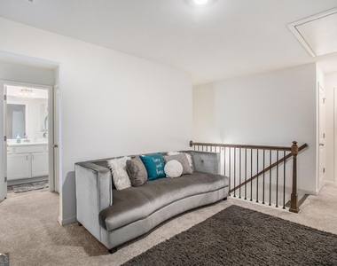 2414 Fitts Drive - Photo Thumbnail 14