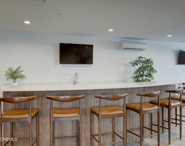 272 Willow Avenue - Photo Thumbnail 47
