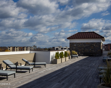 272 Willow Avenue - Photo Thumbnail 83