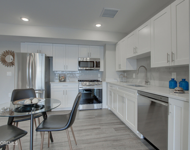 272 Willow Avenue - Photo Thumbnail 66