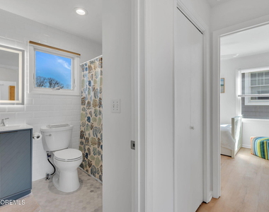 548 Washington Boulevard - Photo Thumbnail 9