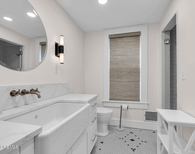 62 Webb Avenue - Photo Thumbnail 13