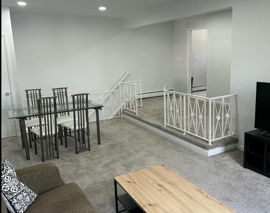 35 Sternberger Avenue - Photo Thumbnail 5