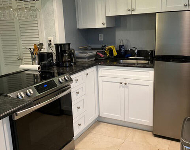21 Leroy Place - Photo Thumbnail 1