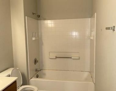 2411 Canyon Springs - Photo Thumbnail 15