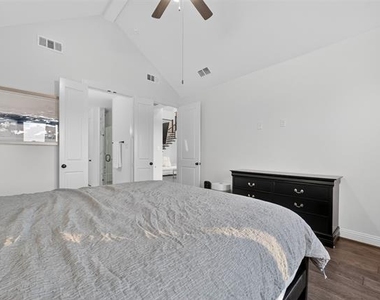 405 Rock Rose Lane - Photo Thumbnail 20