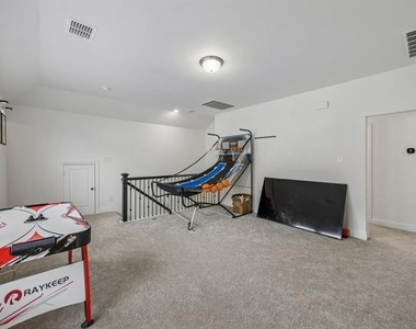4101 Valley Mills Drive - Photo Thumbnail 23