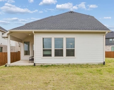 4101 Valley Mills Drive - Photo Thumbnail 27
