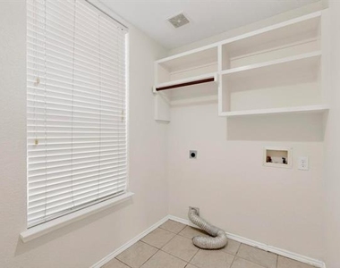 12047 Del Rio - Photo Thumbnail 24