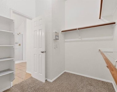 12047 Del Rio - Photo Thumbnail 18