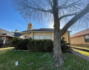 1513 Liberty Lane - Photo Thumbnail 1