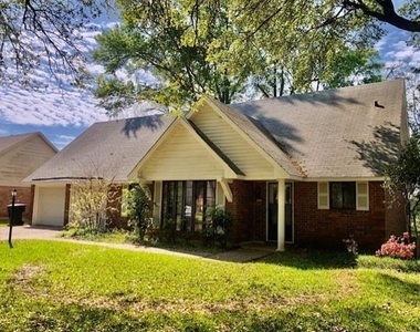 6122 Burgundy Drive - Photo Thumbnail 1