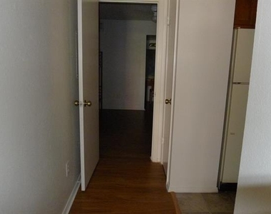 9835 Walnut Street - Photo Thumbnail 6