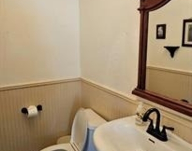 1813 Weanne Drive - Photo Thumbnail 16
