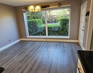 1813 Weanne Drive - Photo Thumbnail 8