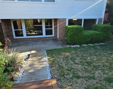 1813 Weanne Drive - Photo Thumbnail 32