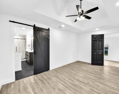 9101 Oels Street - Photo Thumbnail 11