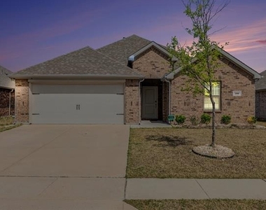 706 Spur Ridge - Photo Thumbnail 1