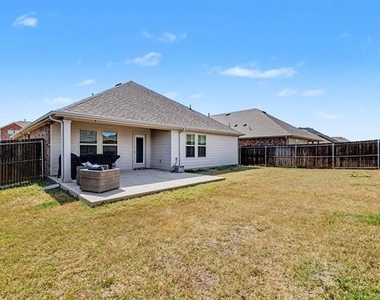 706 Spur Ridge - Photo Thumbnail 30