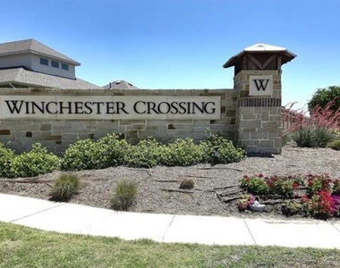 706 Spur Ridge - Photo Thumbnail 34