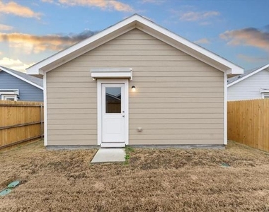 211 Herman Lane - Photo Thumbnail 35