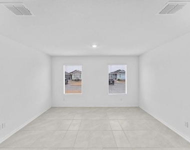 211 Herman Lane - Photo Thumbnail 7