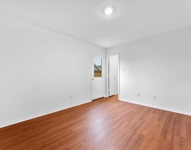 211 Herman Lane - Photo Thumbnail 30