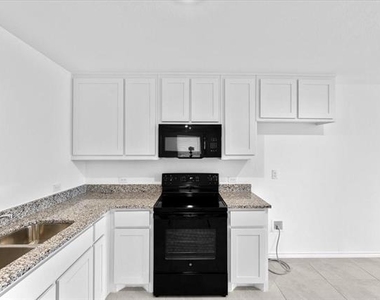 211 Herman Lane - Photo Thumbnail 10
