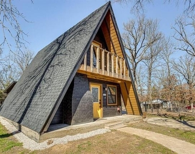 5248 Sam Houston Drive - Photo Thumbnail 1