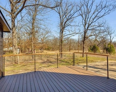 5248 Sam Houston Drive - Photo Thumbnail 19