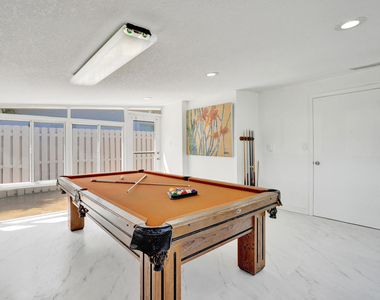1633 Se 5th Court - Photo Thumbnail 16