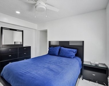 1633 Se 5th Court - Photo Thumbnail 15