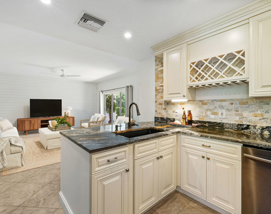 2703 N Fairway Dr Drive N - Photo Thumbnail 4