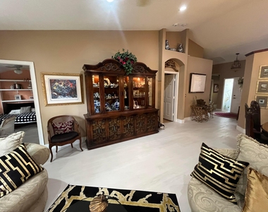 6108 Petunia Road - Photo Thumbnail 12