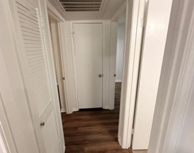 3933 Inwood Road - Photo Thumbnail 11