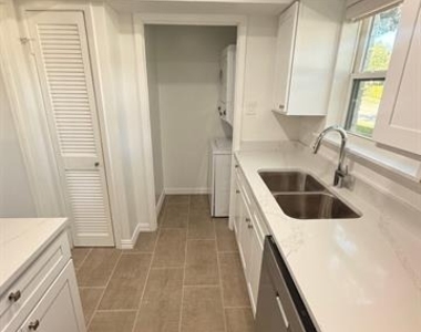 3933 Inwood Road - Photo Thumbnail 3