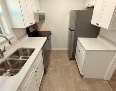 3933 Inwood Road - Photo Thumbnail 2