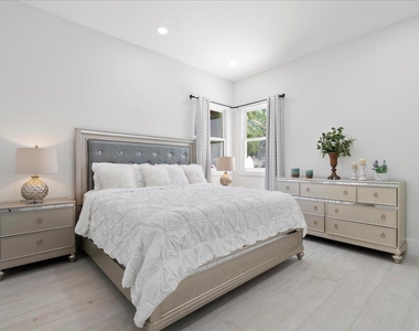 2313 Golf Brook Drive - Photo Thumbnail 25