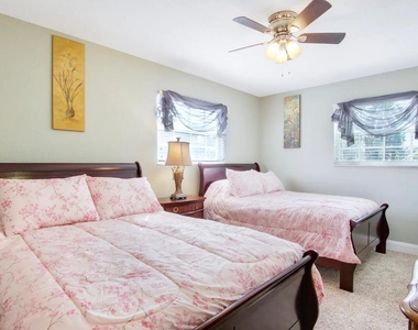 19185 Se Homewood Avenue - Photo Thumbnail 12