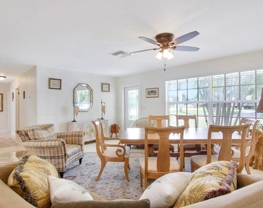 19185 Se Homewood Avenue - Photo Thumbnail 5
