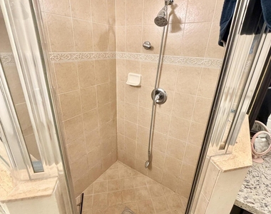 159 Berenger Walk - Photo Thumbnail 12