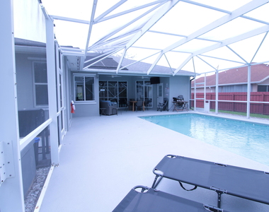 2957 Sw Collings Drive - Photo Thumbnail 1