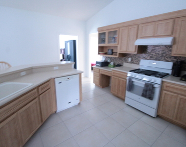 2957 Sw Collings Drive - Photo Thumbnail 3