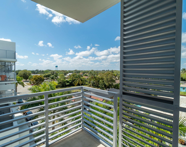 111 Se 1st Avenue - Photo Thumbnail 14