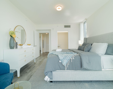 111 Se 1st Avenue - Photo Thumbnail 9