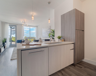 111 Se 1st Avenue - Photo Thumbnail 1