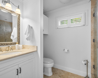 820 Palm Trail - Photo Thumbnail 28