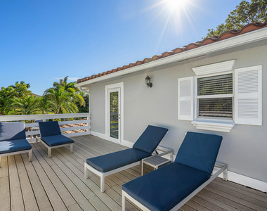 820 Palm Trail - Photo Thumbnail 30