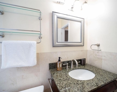2101 Ne 15th Street - Photo Thumbnail 35